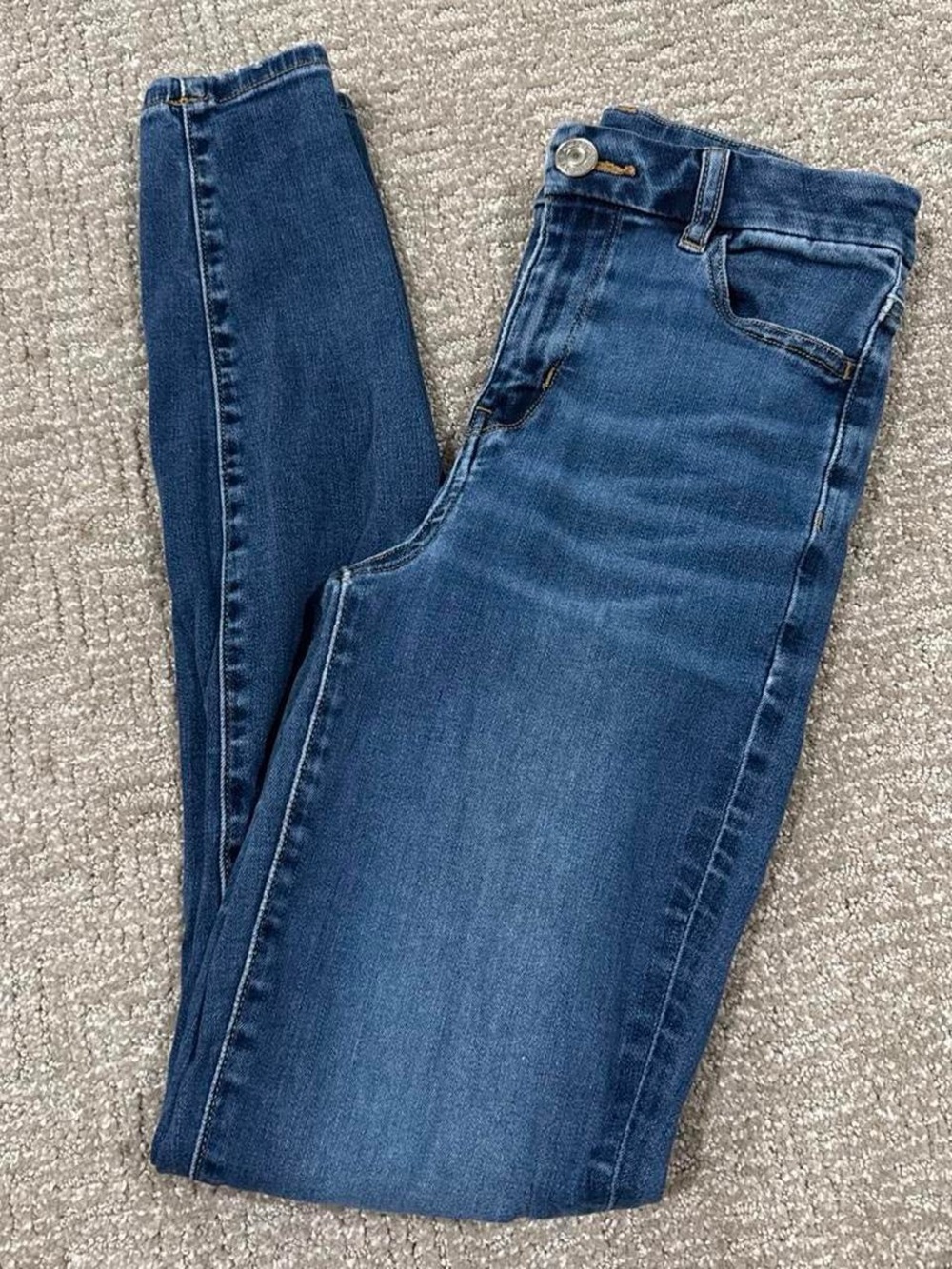 American Eagle Curvy High-Rise Jeans